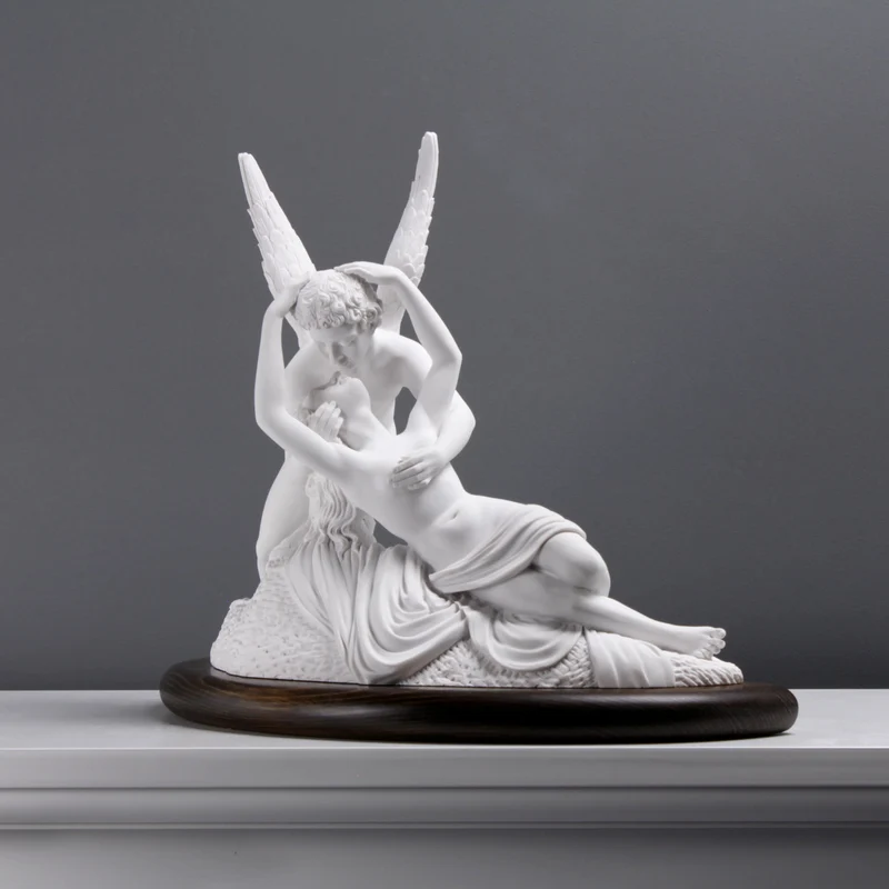 Sculpture Psyché ranimée par le baiser de l'Amour - sculpture en marbre