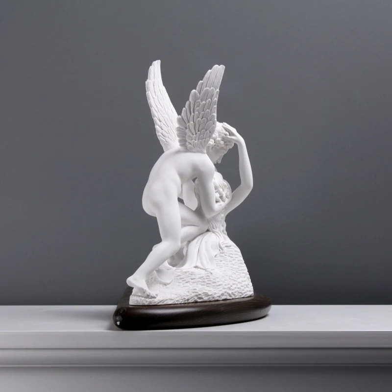 Sculpture Psyché ranimée par le baiser de l'Amour - sculpture en marbre