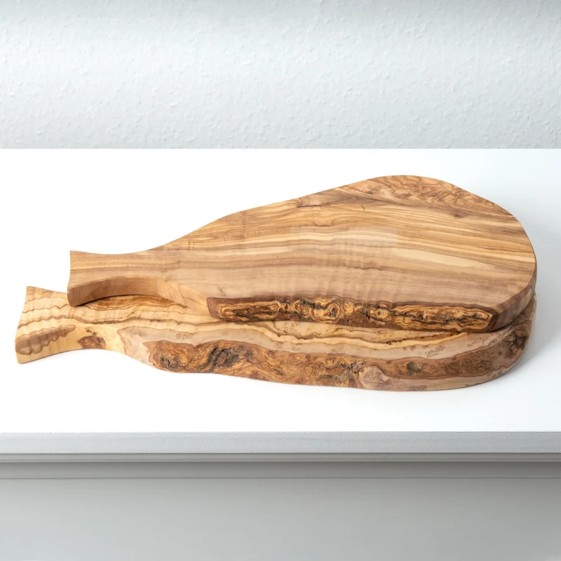 Set de Planches à Découper avec Poignée – Forme Irrégulière – Bois d’Olivier Fait Main (2 Pièces)