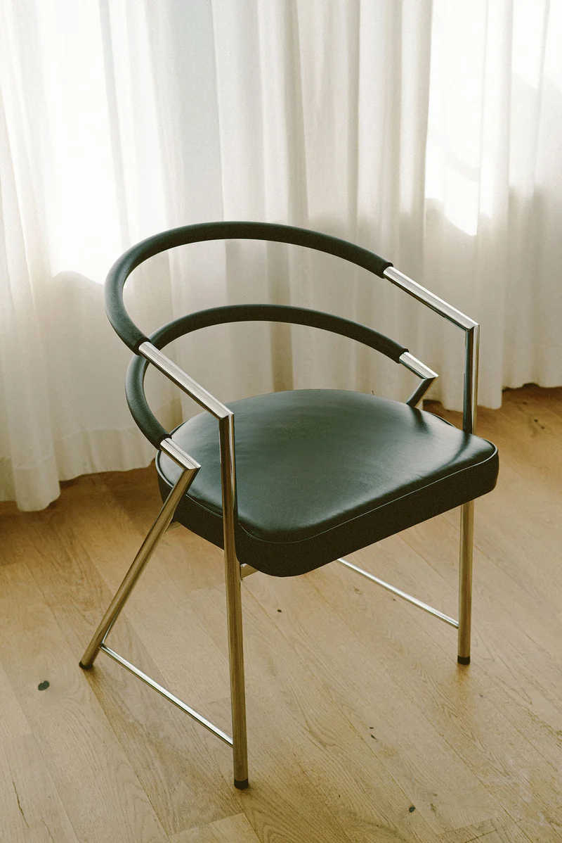 Modernist Chrome Armchair in Leather