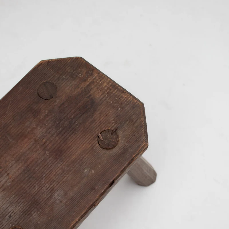 Brutalist Rectangle Bench in Wood