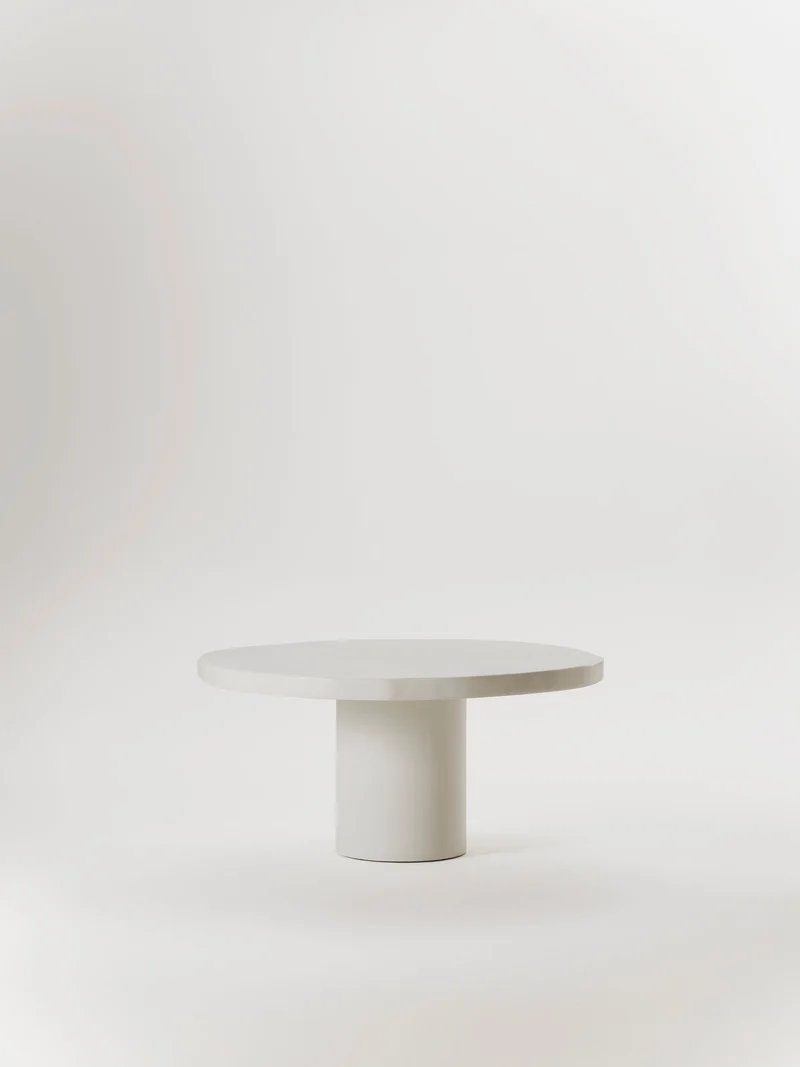 Ude dining table