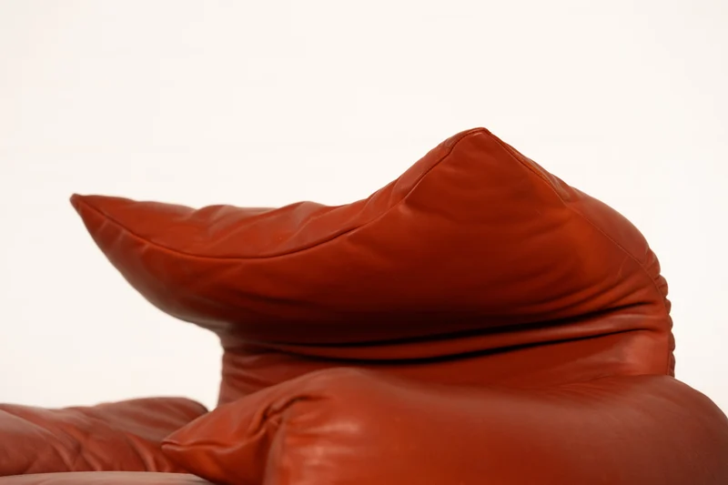 Maralunga Lounge Chair by Vico Magistretti for Cassina