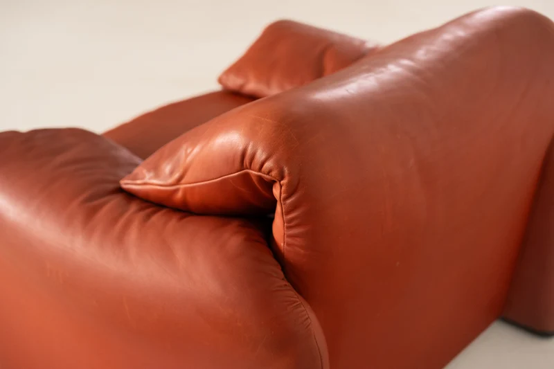 Maralunga Lounge Chair by Vico Magistretti for Cassina