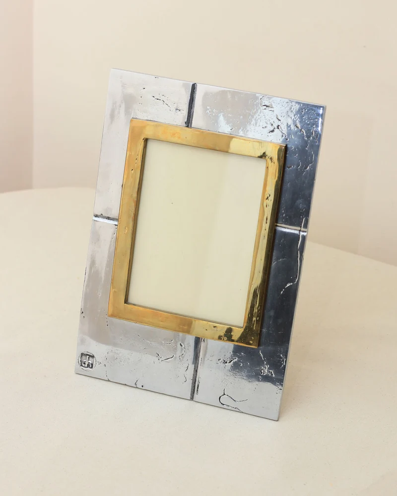 Brutalist Portrait Holder