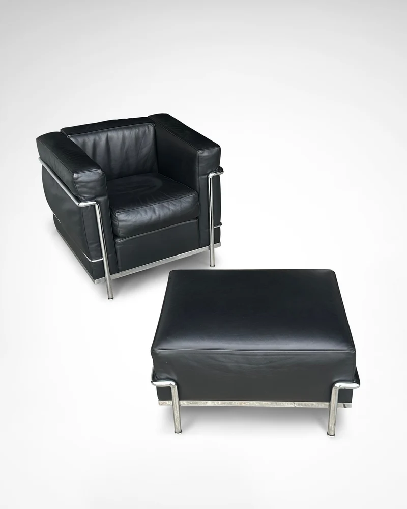 LC2 armchair by Le Corbusier et al. for Cassina 1990s