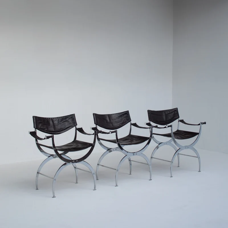 Set of 6 Italian Chrome Dining Chairs with Leather Seating