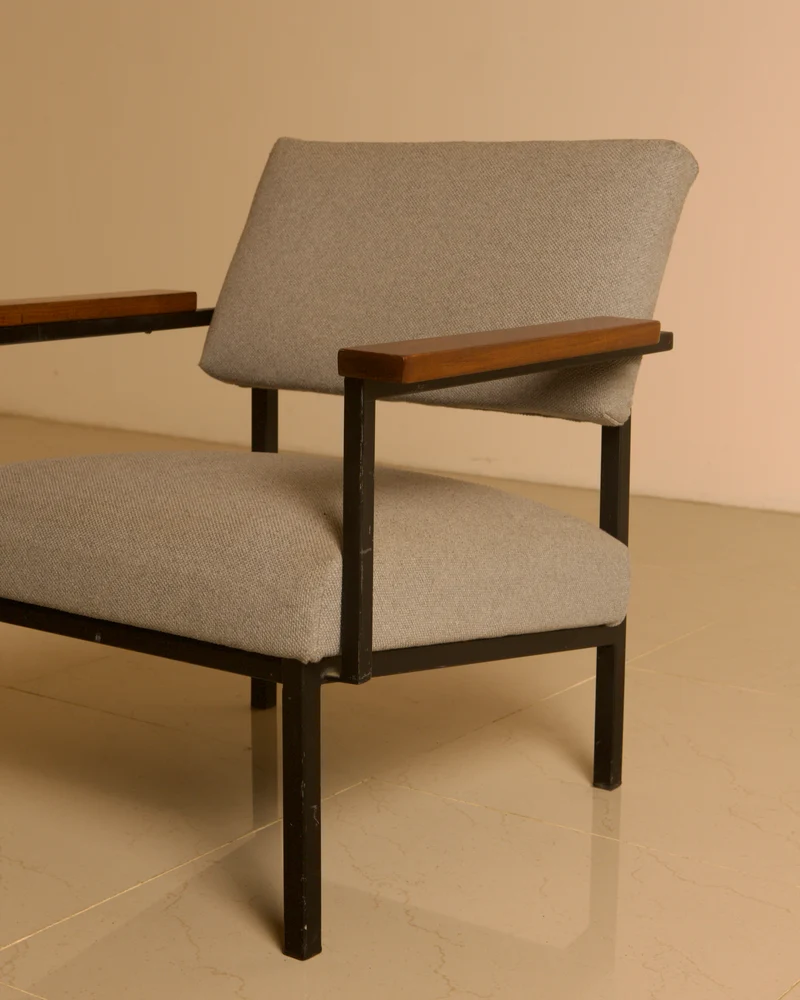 Lounge chair in grey fabric and wood by Gijs van der Sluis, 1960s