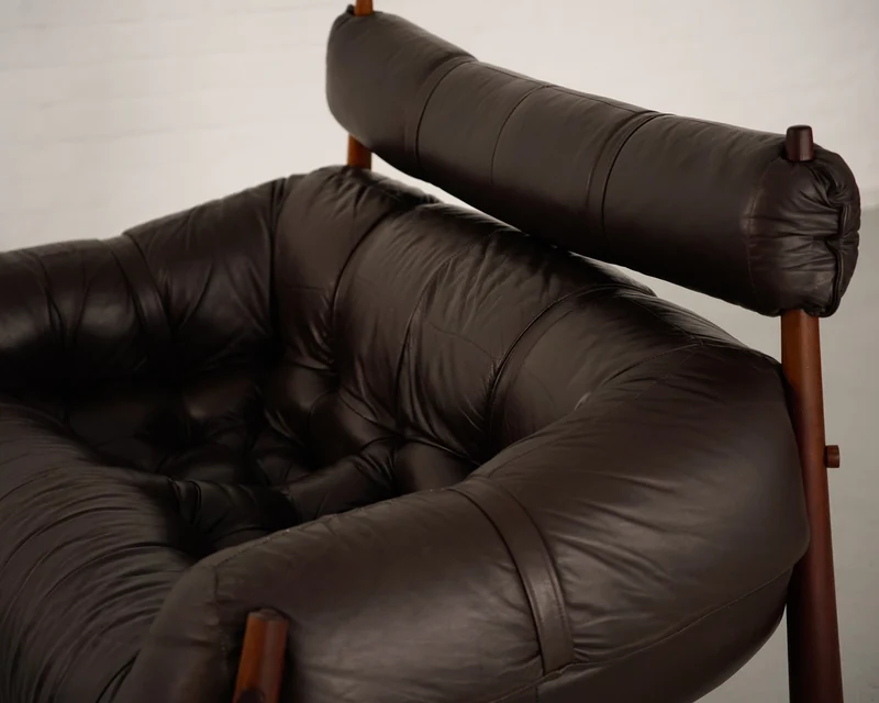 MP-81 2-seater Sofa by Percival Lafer for Lafer MP