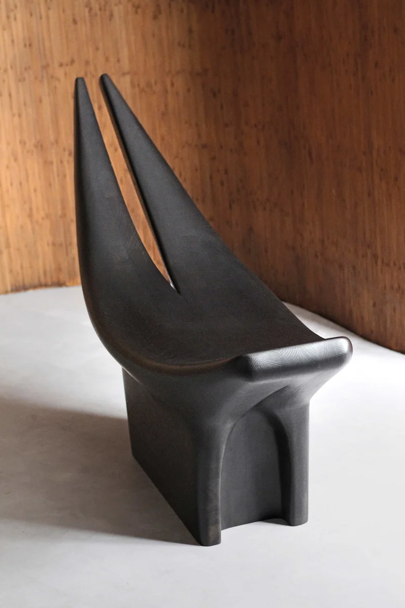 Dym Lounge Chair