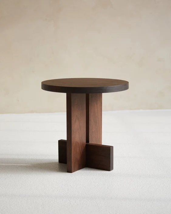 Axel Side Table in Solid Wood