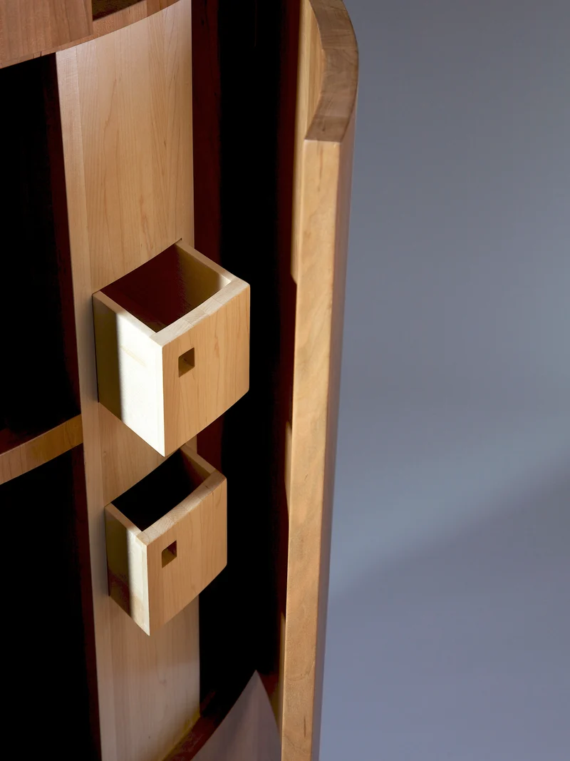 ARound Memory Cabinet