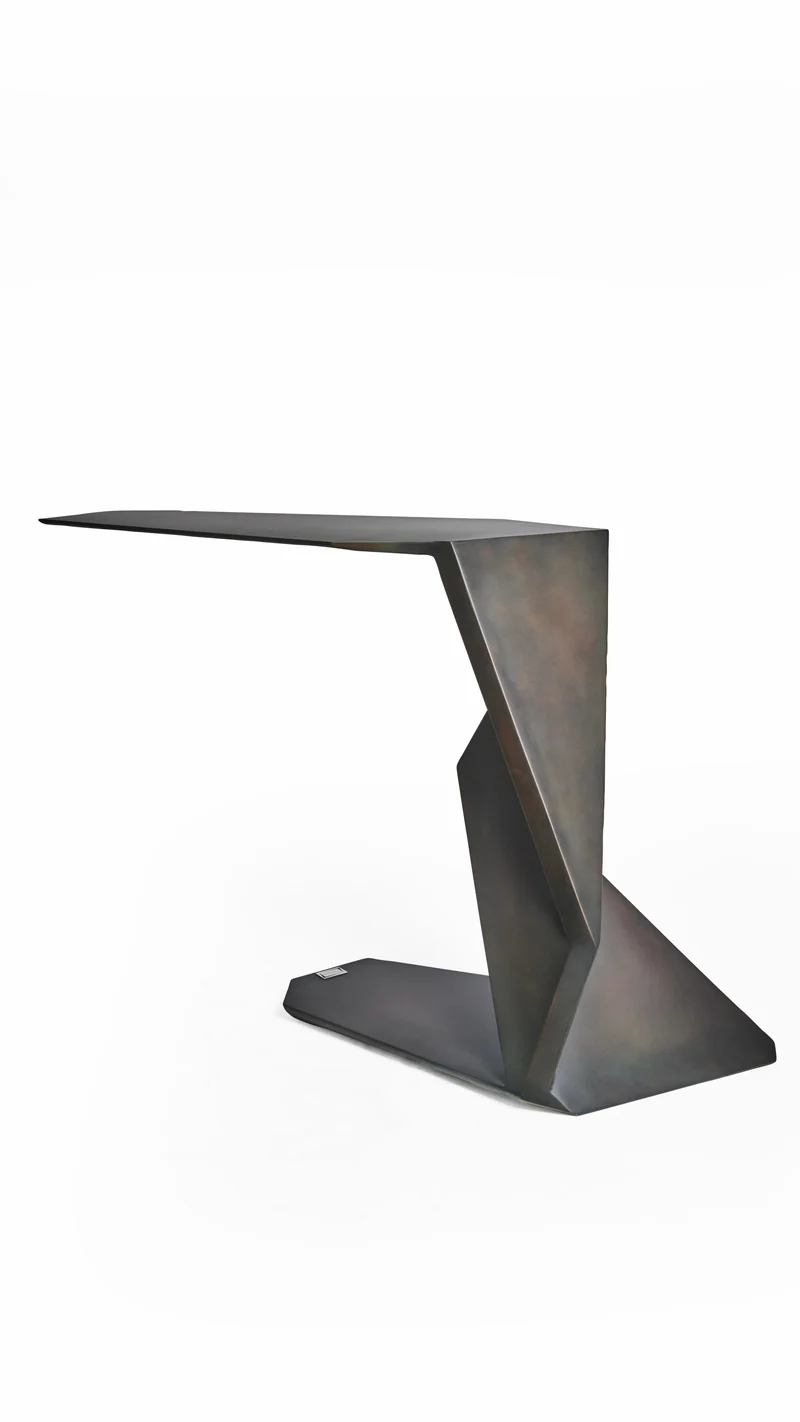 Minimalism Table in Metal - SAMOTRAX Collection