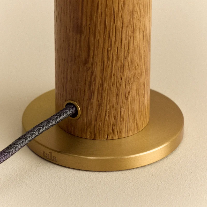 Knuckle Table Lamp in Oak + Oval