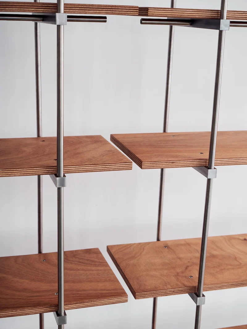 Spaghetti Shelf System