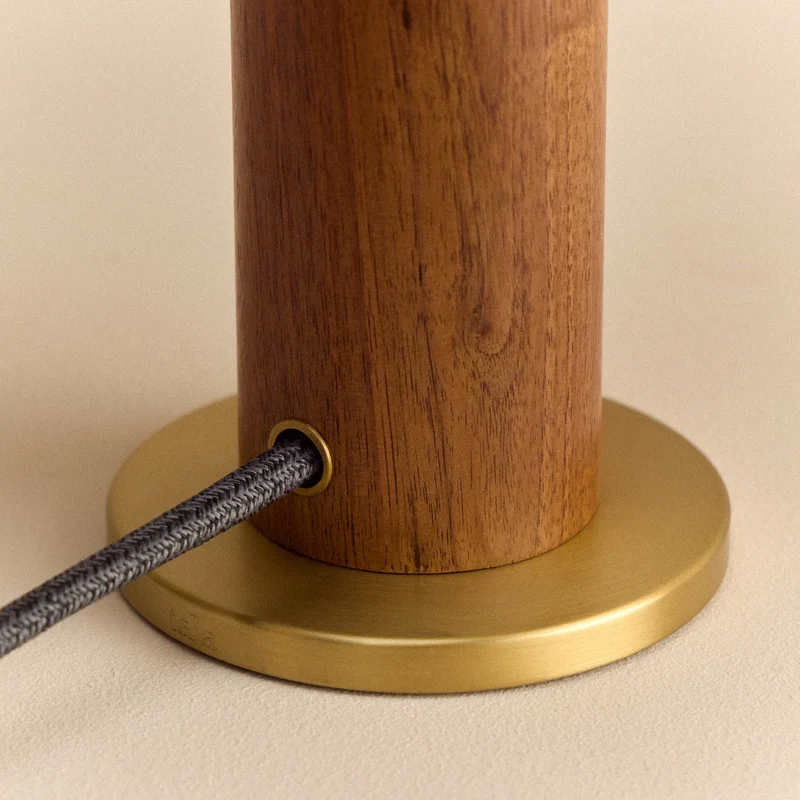 Knuckle Table Lamp in Walnut + Voronoi I Set