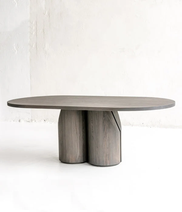 Barrow Dining Table in Solid Wood