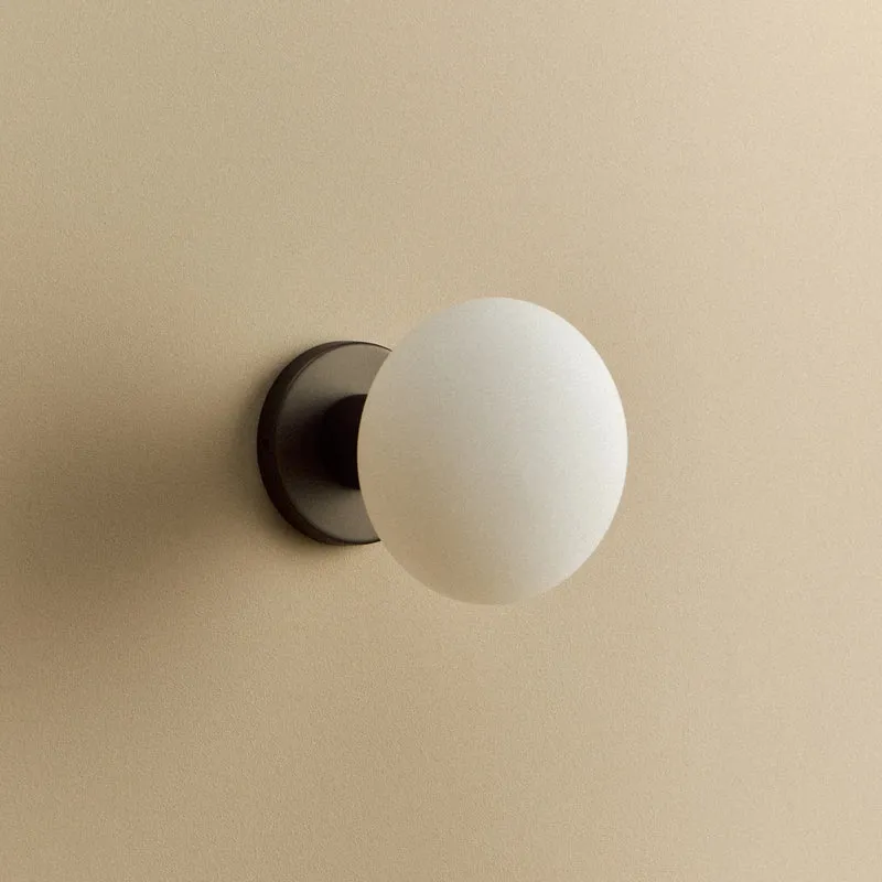 Lochan Wall Light in Graphite + Oval