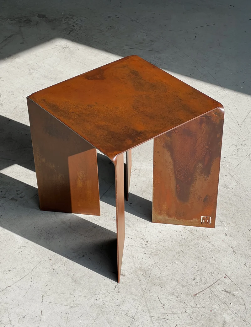 SHIRO stool