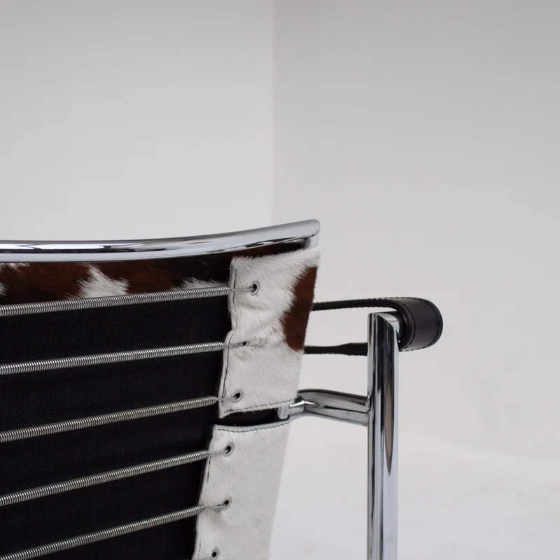 Le Corbusier, Pierre Jeanneret, Charlotte Perriand LC1 Chairs by Cassina