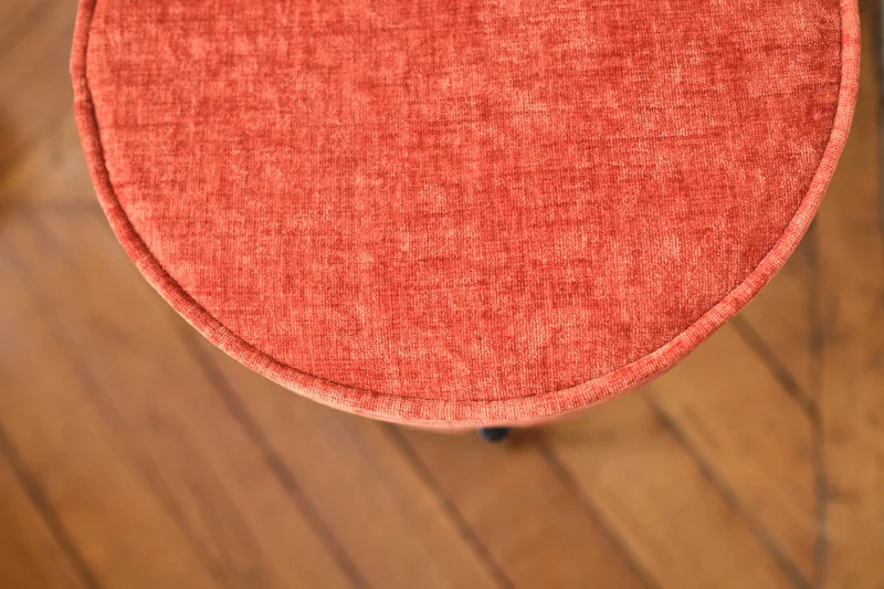 Abel Pouf rond en velours ocre pieds en m tal
