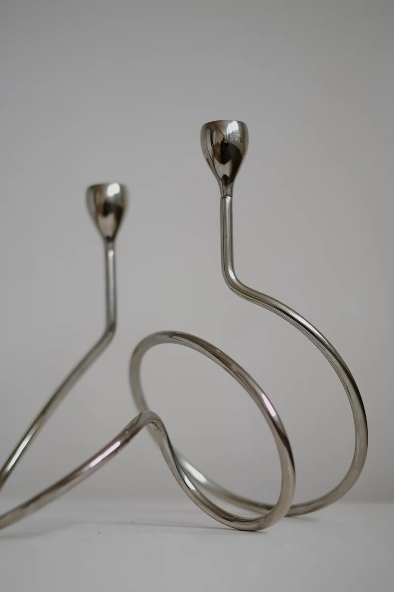"Loop" Candle Holder