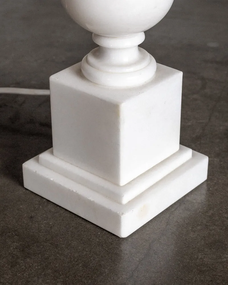 Vintage Italian Alabaster Chess Knight Table Lamp, 1970s