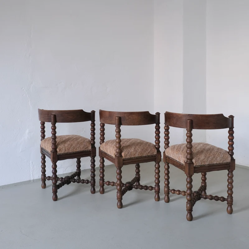 Antique Bobbin Turned Corner Chair