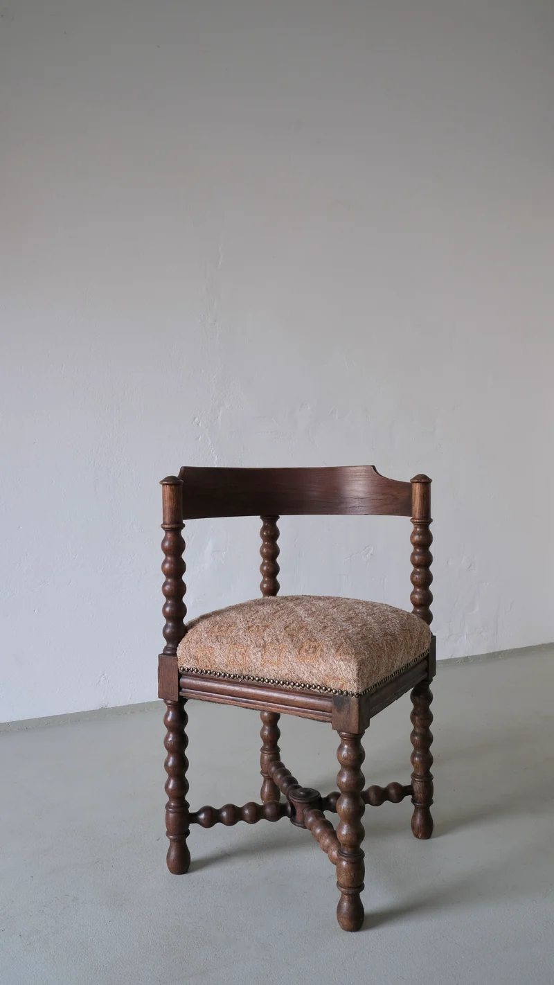 Antique Bobbin Turned Corner Chair