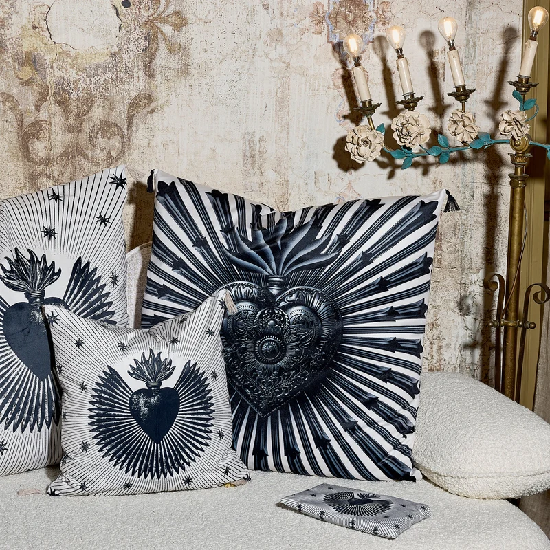 Coussin Velours Ex Voto Assur