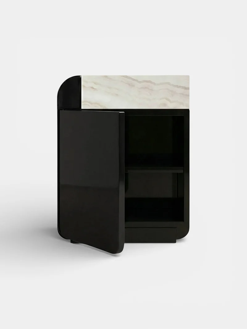 Amo Black Lacquered Wood and Ivory Onyx