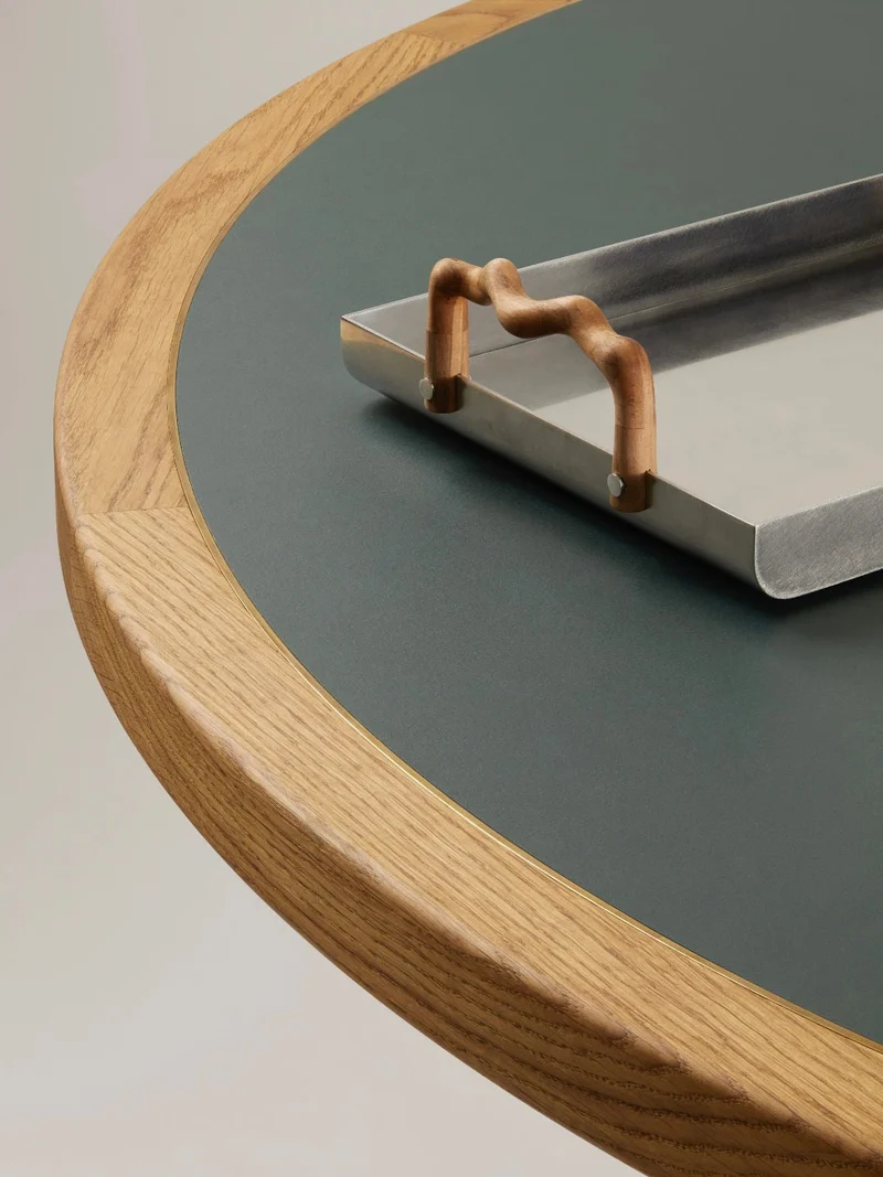 Jack Dining Table in oak, lacquer