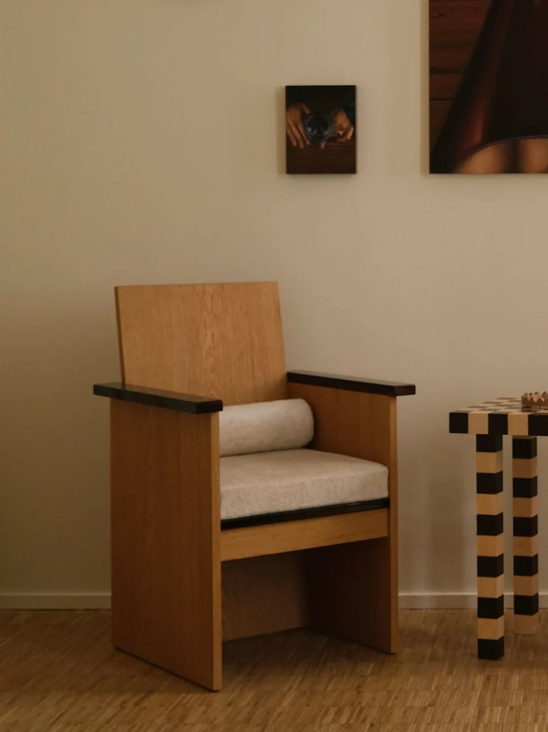 "Le Parfait" Armchair