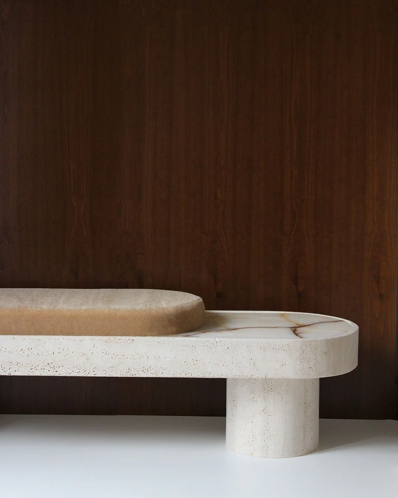 Noto Bench