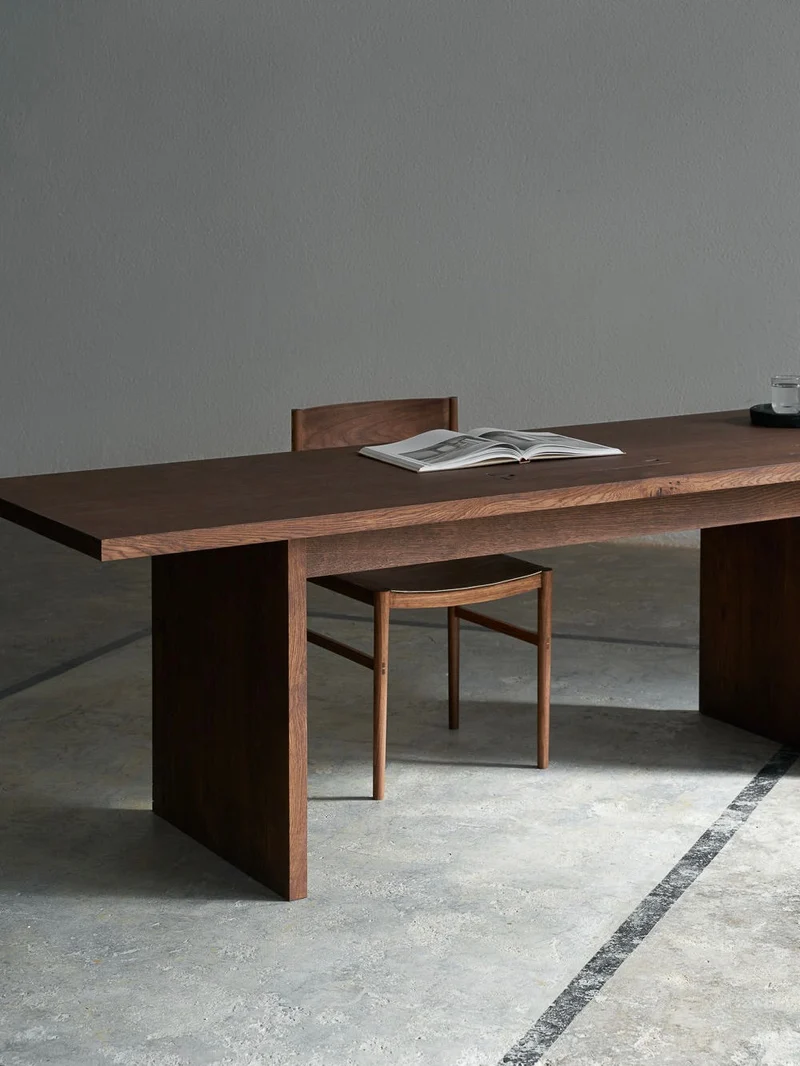 Ernest Desk