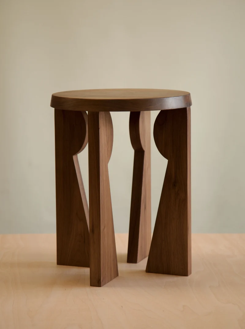 Figure Side Table 04