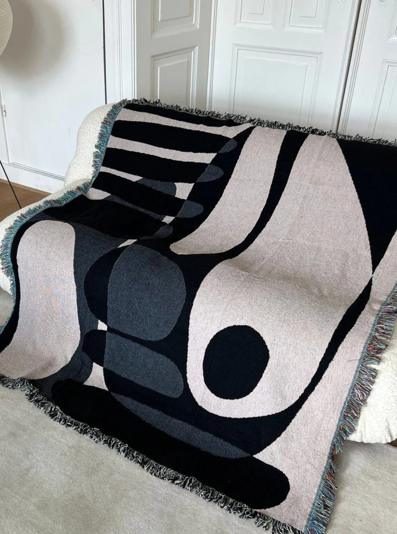 Rokko Jacquard Throw