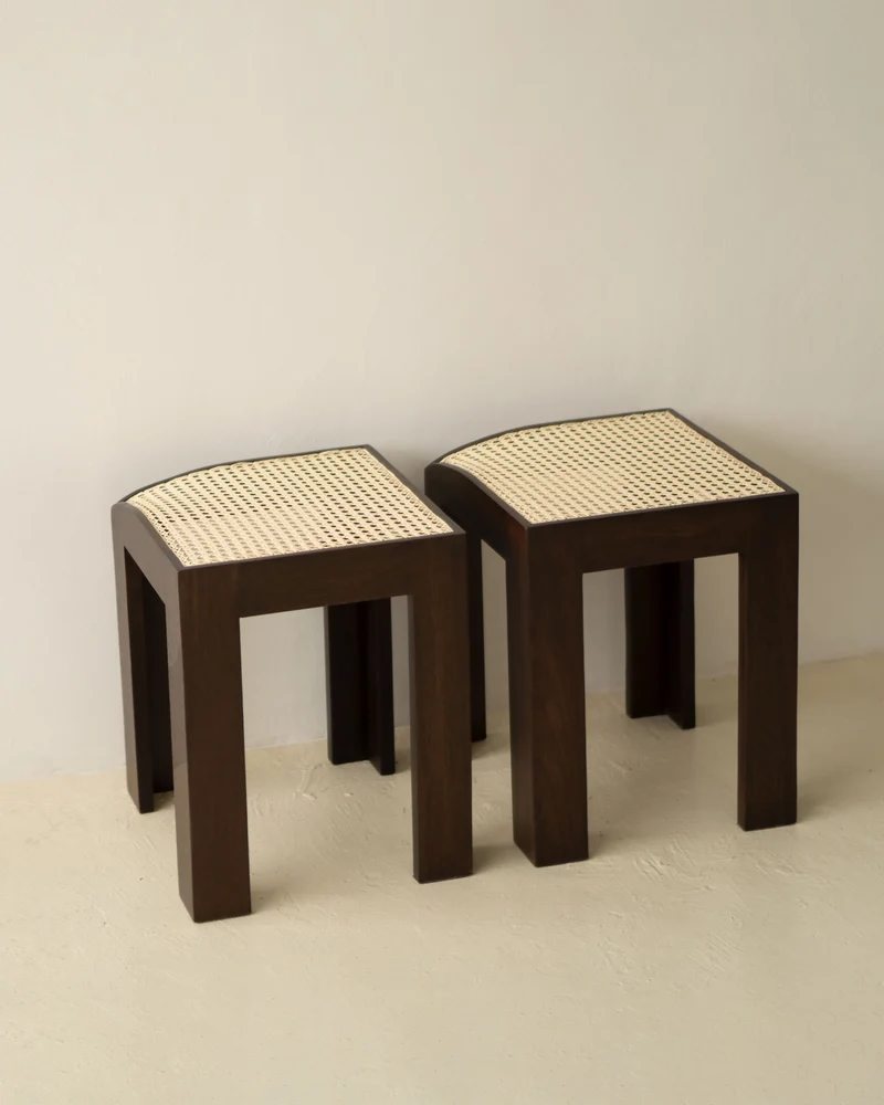"Canto" Stool