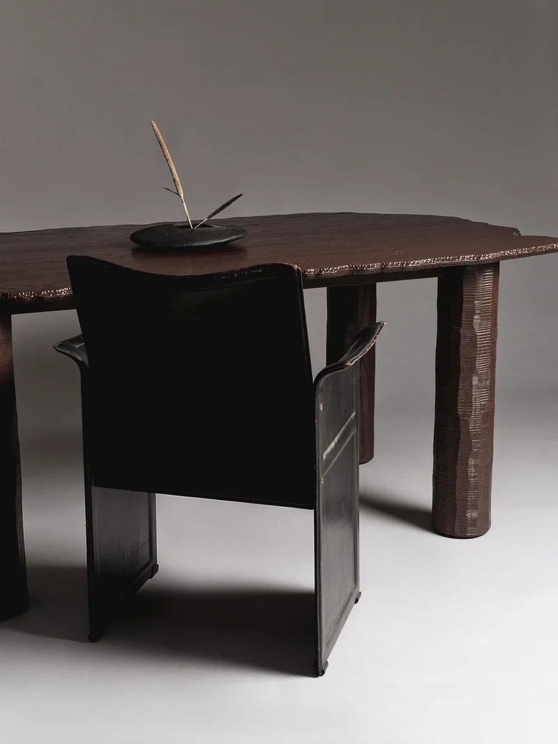 Mare Dining Table