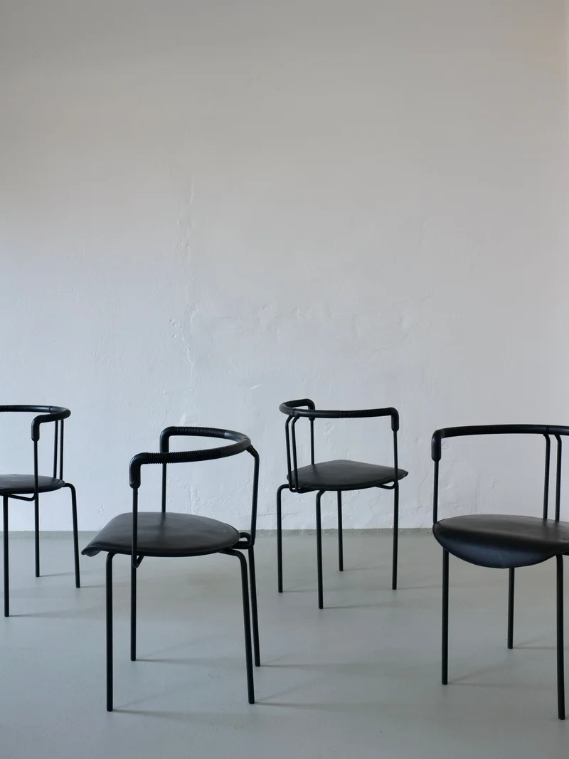 4 Postmodern Black Leather Armchairs from Cidue, Italy, 1990s