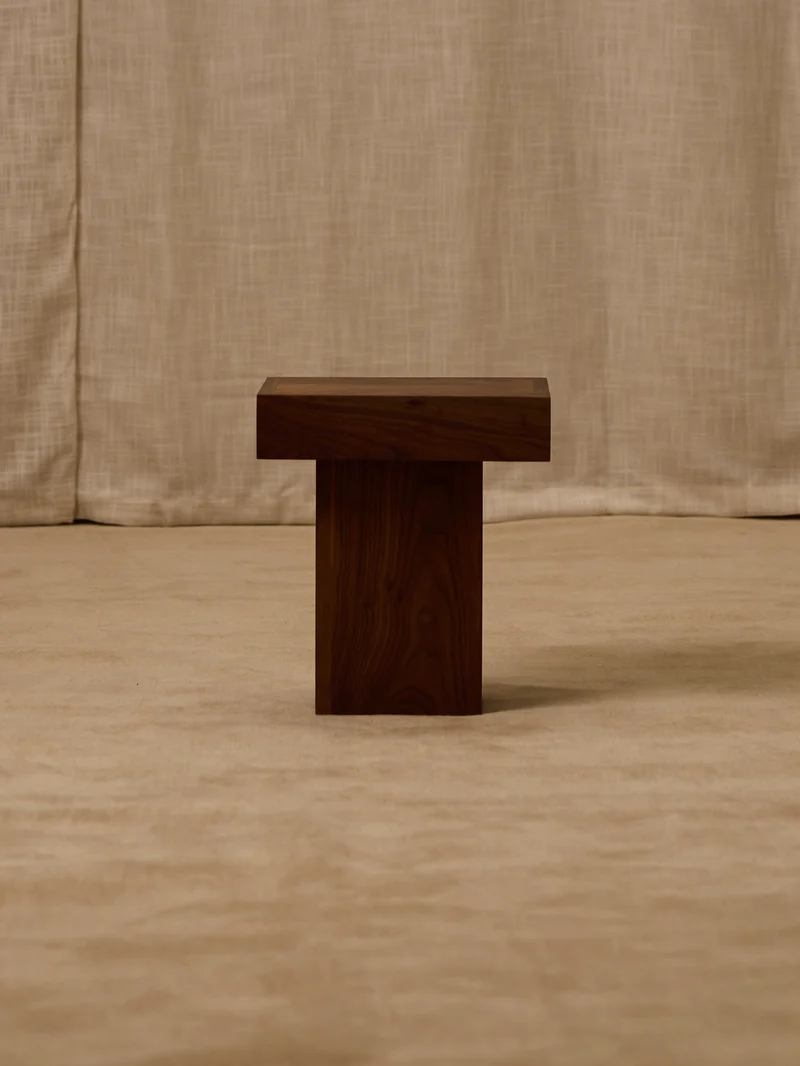 Jura Pedestal