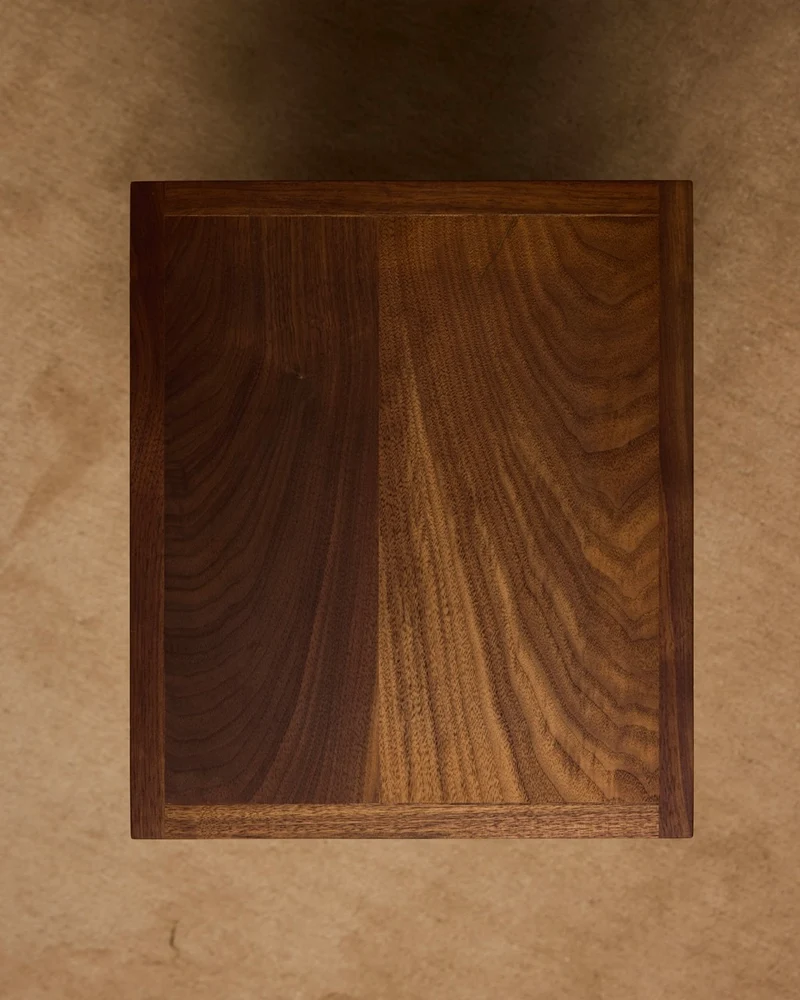 Jura Pedestal