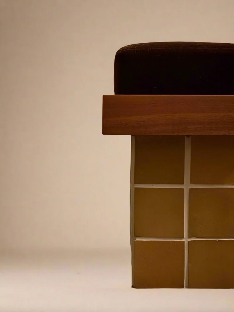 Jura Stool