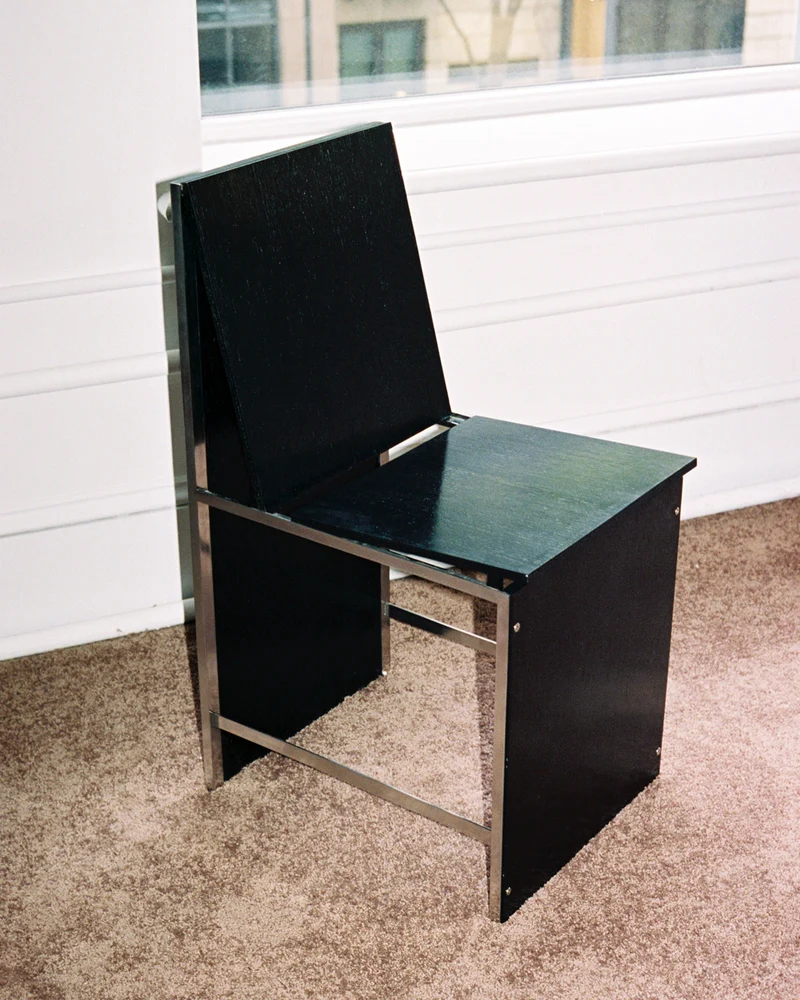 Black Chair 2022