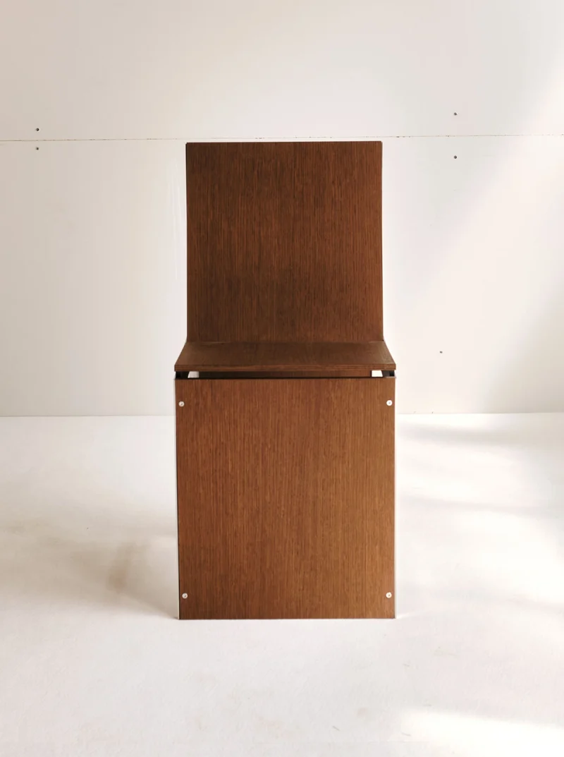Chair in Oak Finish