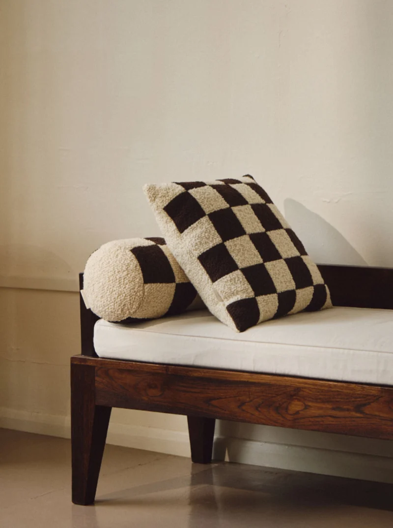 Le Cylindre - Wool Bouclé - Chocolate/Eggshell