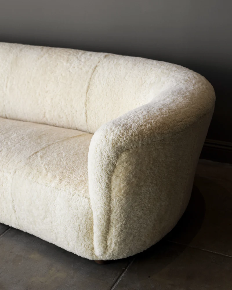 Fritz Hansen Sofa in Shearling