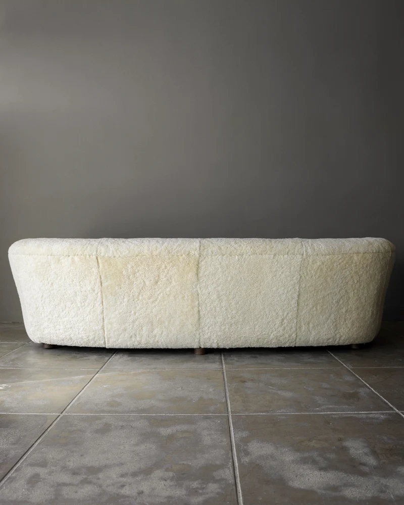 Fritz Hansen Sofa in Shearling