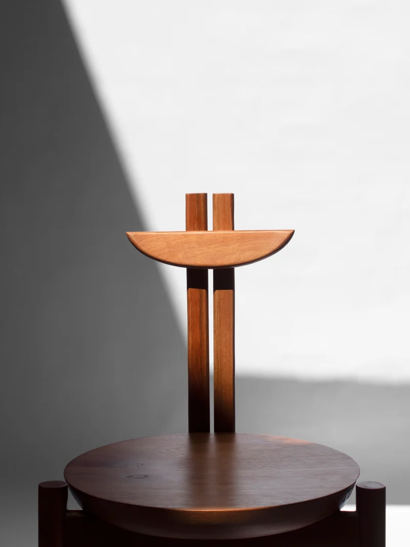 Estaca Chair