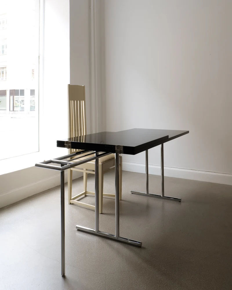Lou Perou Extendable Table by Eileen Grey